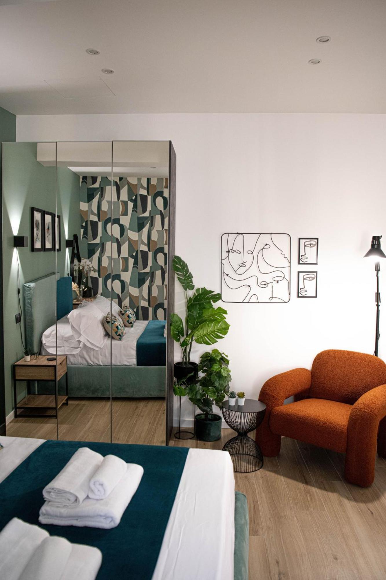 Residenza Dei Papi - Luxury City House Кастель-Гандольфо Экстерьер фото